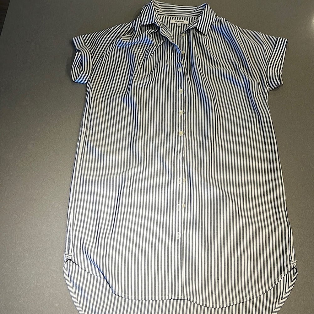 ✨Madewell✨ SS lightweight shirt dress - size XS - great condition!
